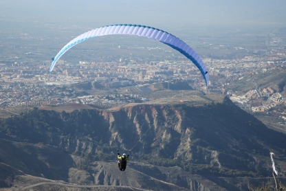 Introductory Flight - Tandem paragliding flight in Granada