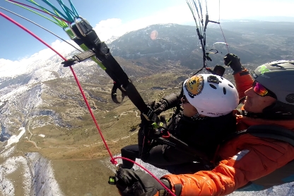 Action Flight - Tandem paragliding flight in Granada